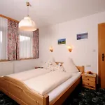 Haus Leonhard Tux