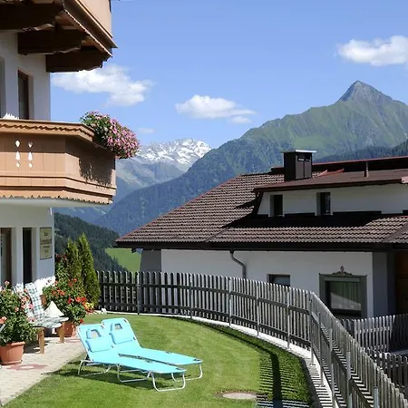 Lejlighed Haus Leonhard Tux