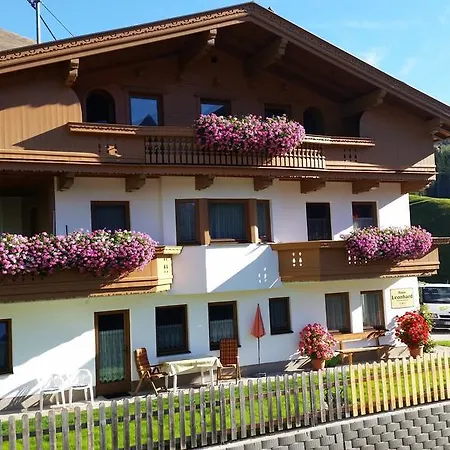 Haus Leonhard Διαμέρισμα